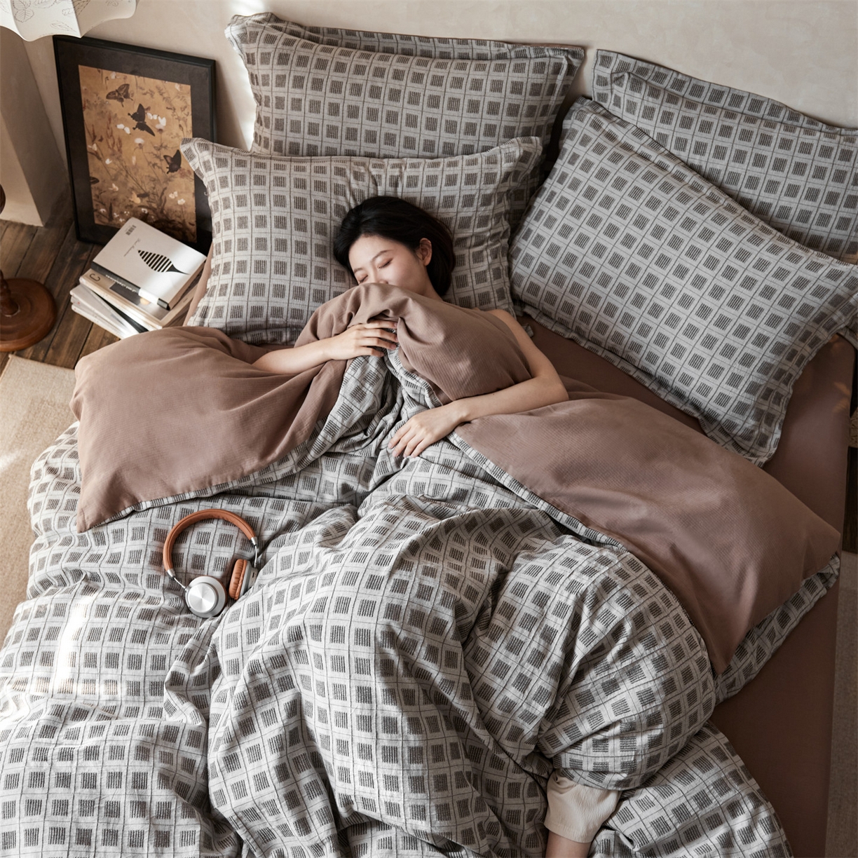 91家纺网 家纺一手货源 找家纺 笙意家纺 2025新款全棉A版棉麻提花B版13372四件套-乔屿系列 乔屿棕