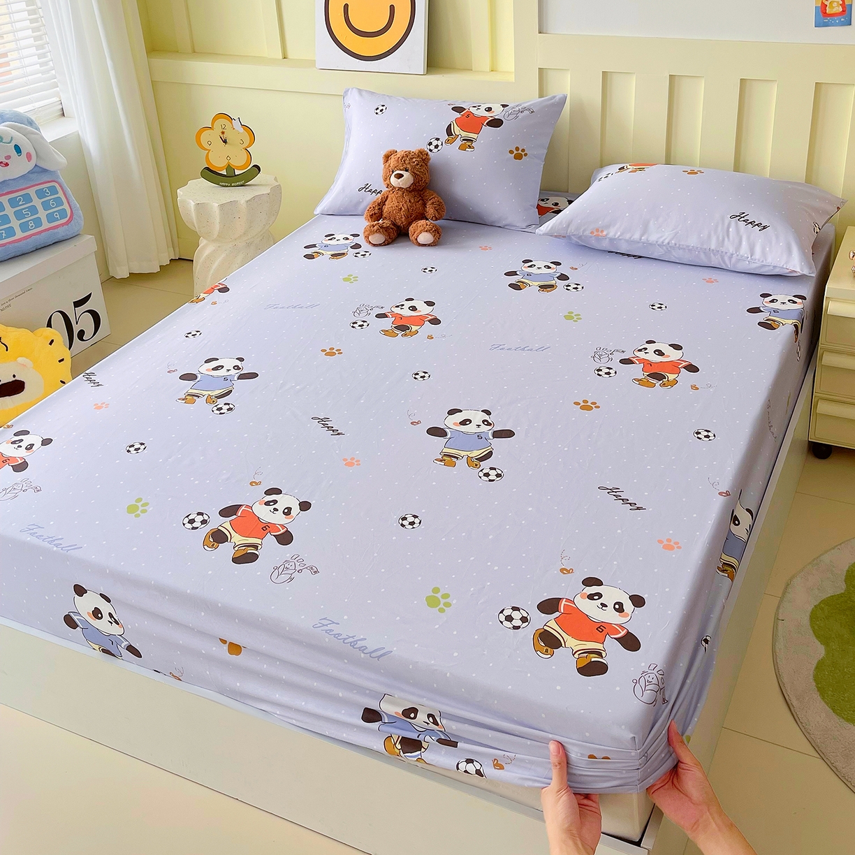 91家纺网 家纺一手货源 找家纺 金鑫汇家纺 2026新款13070全棉单品套件系列-成人床：A版单床笠 足球争霸赛-灰