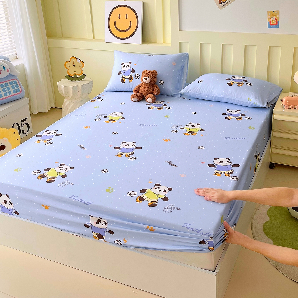 91家纺网 家纺一手货源 找家纺 金鑫汇家纺 2026新款13070全棉单品套件系列-成人床：A版单床笠 足球争霸赛-蓝