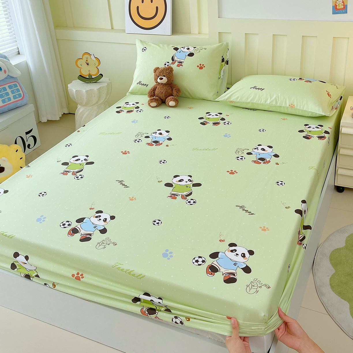 91家纺网 家纺一手货源 找家纺 金鑫汇家纺 2026新款13070全棉单品套件系列-成人床：A版单床笠 足球争霸赛-绿
