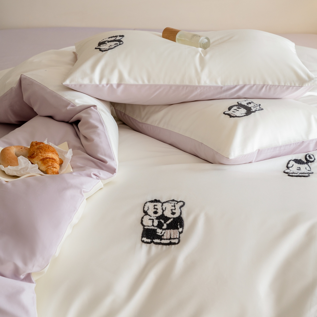 91家纺网 家纺一手货源 找家纺 （总）FORTWO家纺原创设计（FOR TWO家纺） 2026新款50长绒棉卡通毛巾绣系列四件套 会员-20（券前）基础价不低于小号268元 中号348元，大号388元 床笠加10元