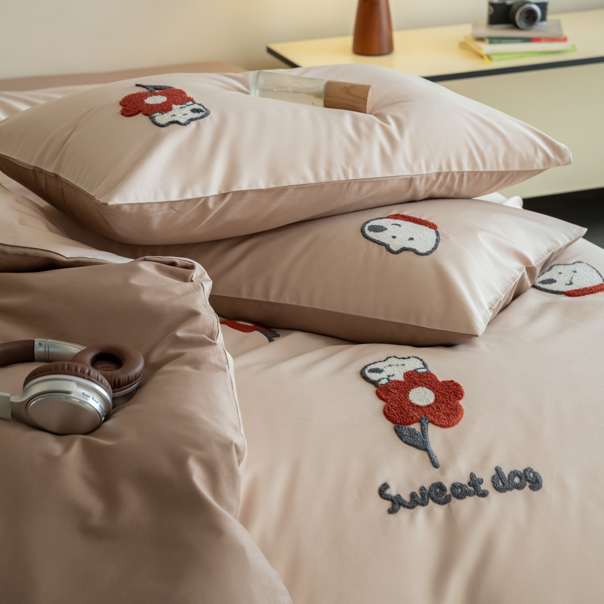 91家纺网 家纺一手货源 找家纺 FORTWO家纺原创设计（FOR TWO家纺） 2026新款50长绒棉卡通毛巾绣系列四件套 会员-20（券前）基础价不低于小号268元 中号348元，大号388元 床笠加10元 小花园