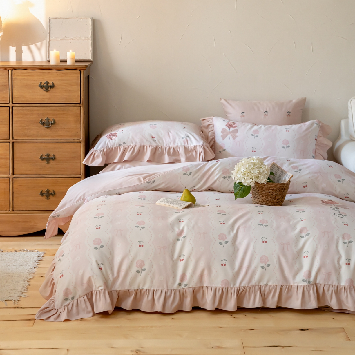 91家纺网 家纺一手货源 找家纺 FORTWO家纺原创设计（FOR TWO家纺） 2026新款50长绒棉印花+绣花荷叶花边系列四件套 会员-20（券前）基础价不低于中号388元，大号418元 床笠加10元 朵朵花