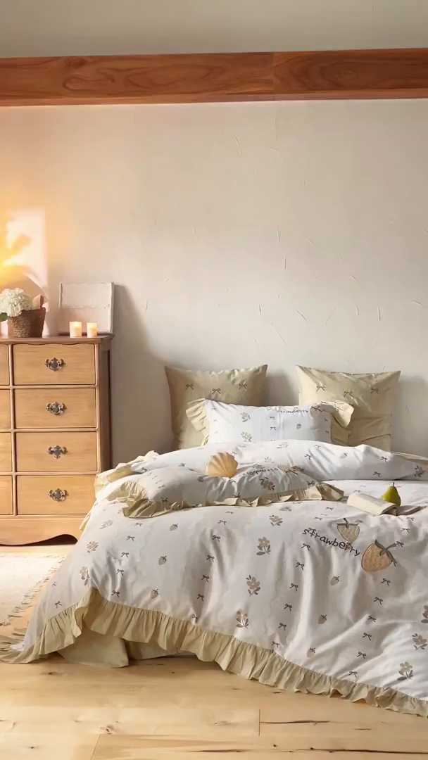 91家纺网 家纺一手货源 找家纺 FORTWO家纺原创设计（FOR TWO家纺） 2026新款50长绒棉印花+绣花荷叶花边系列四件套 会员-20（券前）基础价不低于中号388元，大号418元 床笠加10元 布丁莓