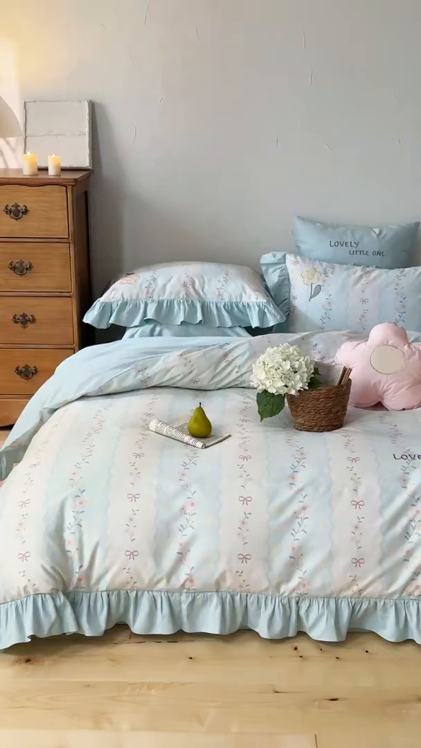 91家纺网 家纺一手货源 找家纺 FORTWO家纺原创设计（FOR TWO家纺） 2026新款50长绒棉印花+绣花荷叶花边系列四件套 会员-20（券前）基础价不低于中号388元，大号418元 床笠加10元 枕花眠