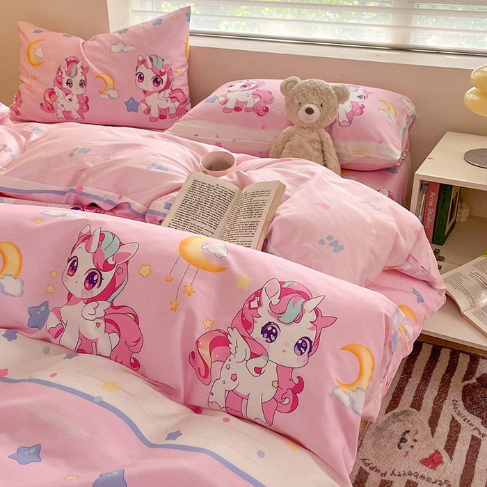 91家纺网 家纺一手货源 找家纺 金鑫汇家纺 2026新款13070全棉单品套件系列-单品：单被套 小马莉儿