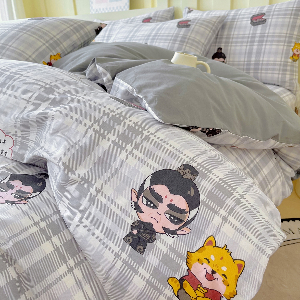 91家纺网 家纺一手货源 找家纺 金鑫汇家纺 2026新款13070全棉单品套件系列-套件：四件套 无畏申公豹-灰