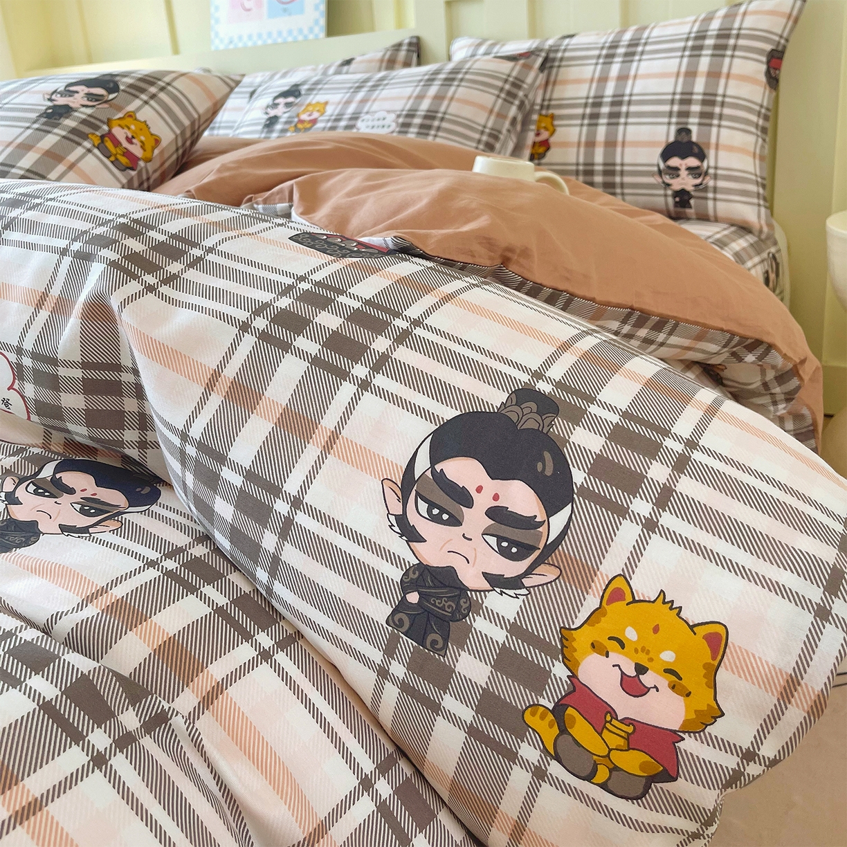 91家纺网 家纺一手货源 找家纺 金鑫汇家纺 2026新款13070全棉单品套件系列-套件：四件套 无畏申公豹-咖