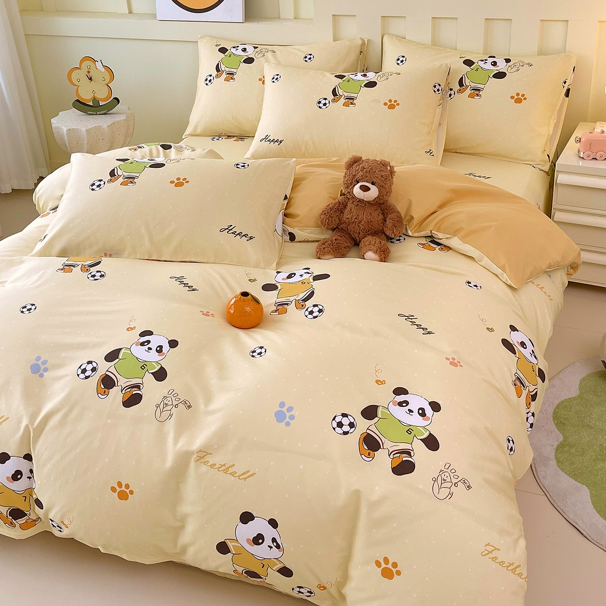 91家纺网 家纺一手货源 找家纺 金鑫汇家纺 2026新款13070全棉单品套件系列-套件：四件套 足球争霸赛-黄