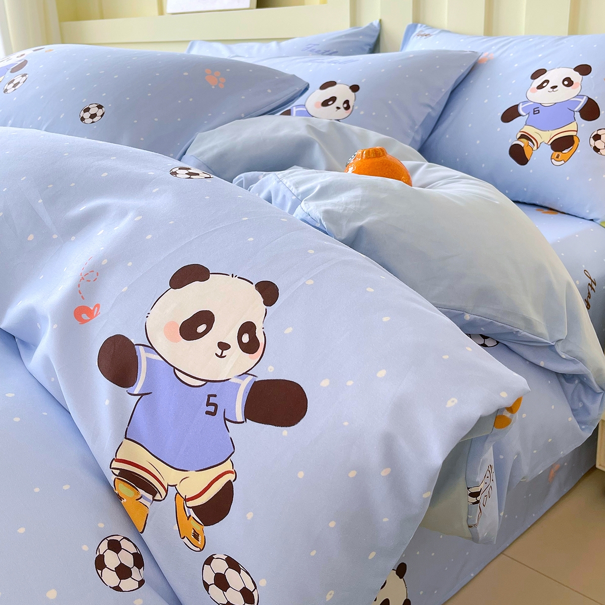 91家纺网 家纺一手货源 找家纺 金鑫汇家纺 2026新款13070全棉单品套件系列-套件：四件套 足球争霸赛-蓝