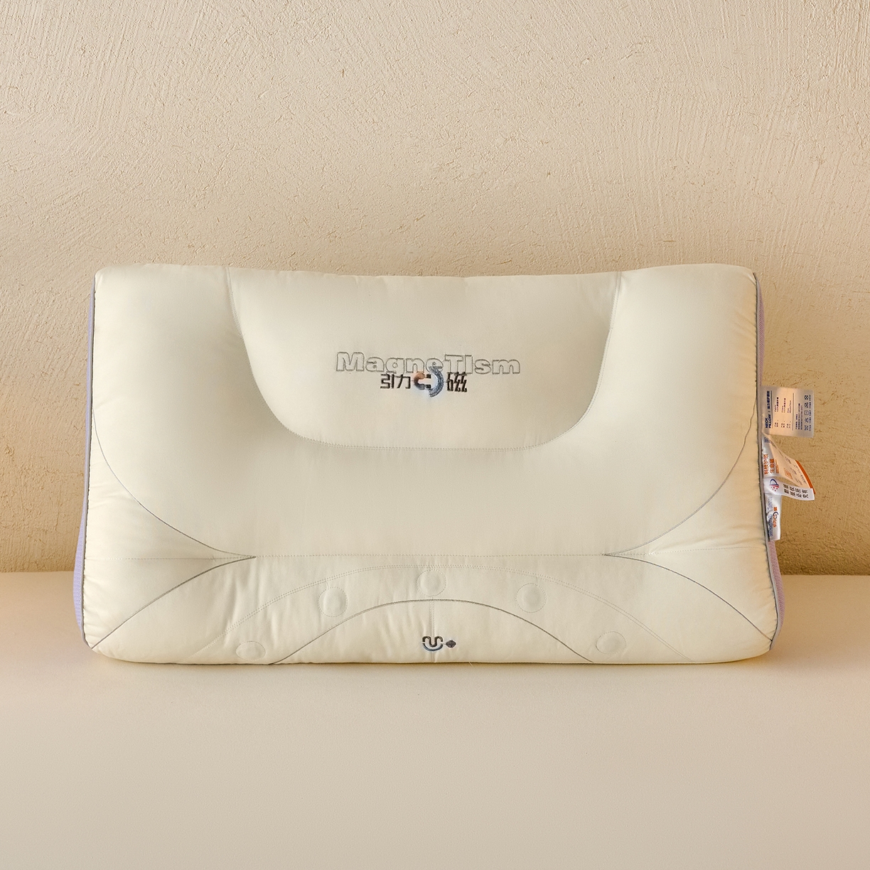 91家纺网 家纺一手货源 找家纺 鼎晟纺 2025新款引力磁分区定型枕学生枕芯成人枕头护颈枕 引力磁护颈枕-白色单只装