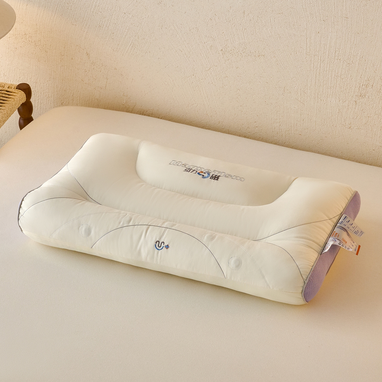 91家纺网 家纺一手货源 找家纺 （总）鼎晟纺 2025新款引力磁分区定型枕学生枕芯成人枕头护颈枕