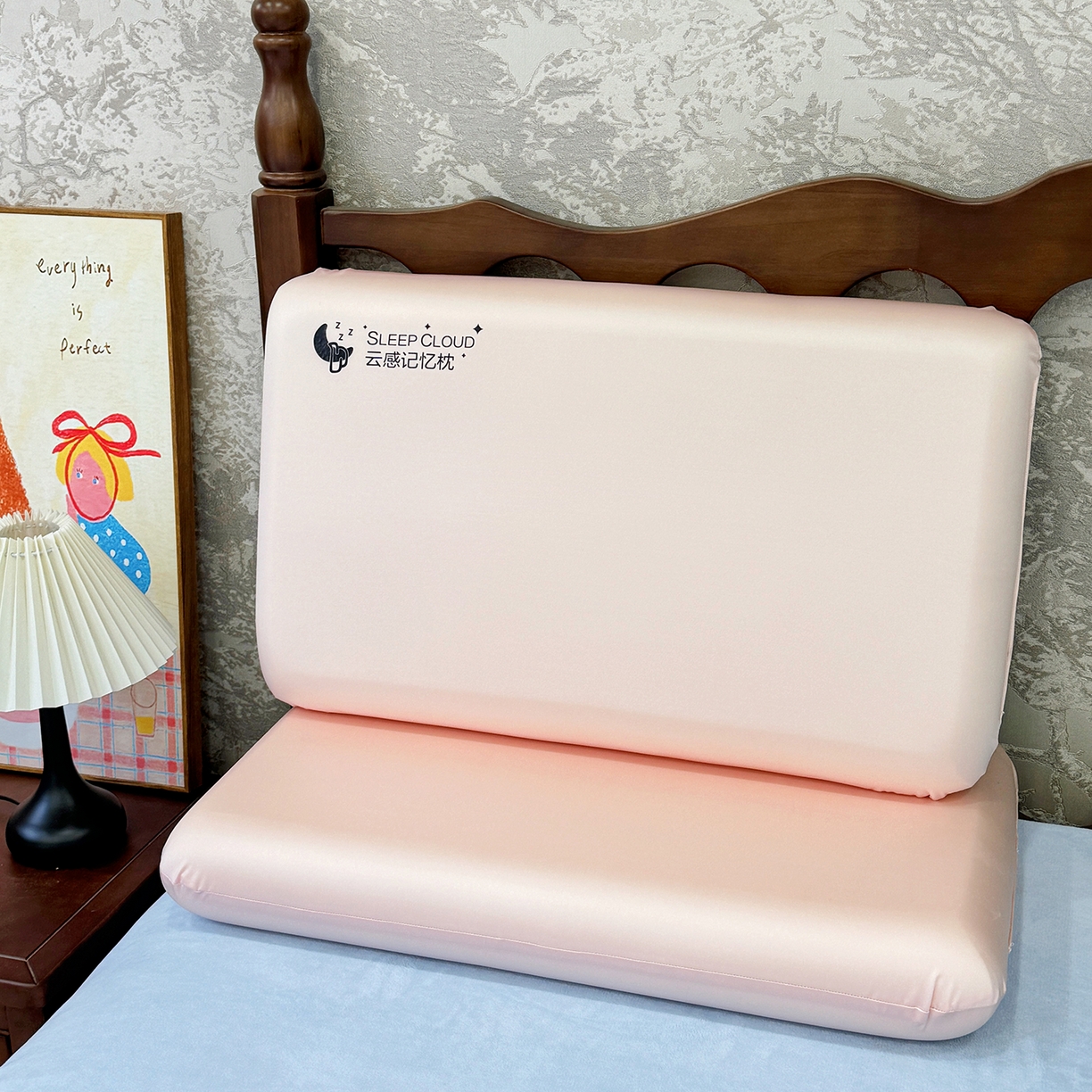 91家纺网 家纺一手货源 找家纺 （总）昕科 2025新款云感好睡记忆棉-实拍版-油光布记忆棉枕芯慢回弹记忆棉枕头