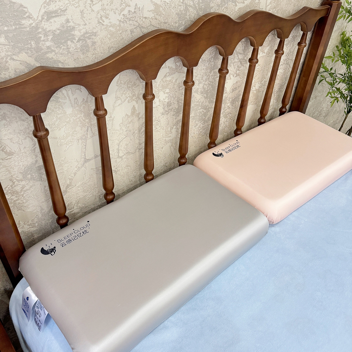 91家纺网 家纺一手货源 找家纺 昕科 2025新款云感好睡记忆棉-实拍版-油光布记忆棉枕芯慢回弹记忆棉枕头 云感好睡记忆棉枕-油光粉