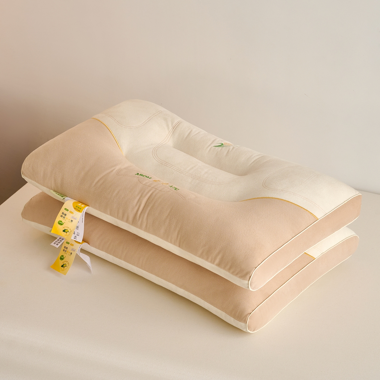 91家纺网 家纺一手货源 找家纺 鼎晟纺 2025新款御麦分区定型枕学生枕芯成人枕头护颈枕 御麦-高枕单只装