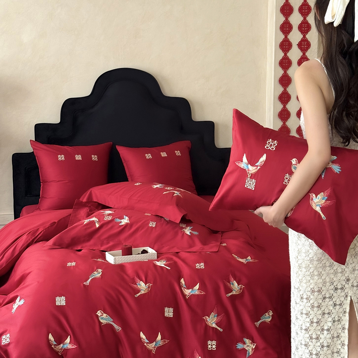 91家纺网 家纺一手货源 找家纺 （总）江涞 2025新款100支长绒棉刺绣四件套-鹊喜（券后不低于368/388）