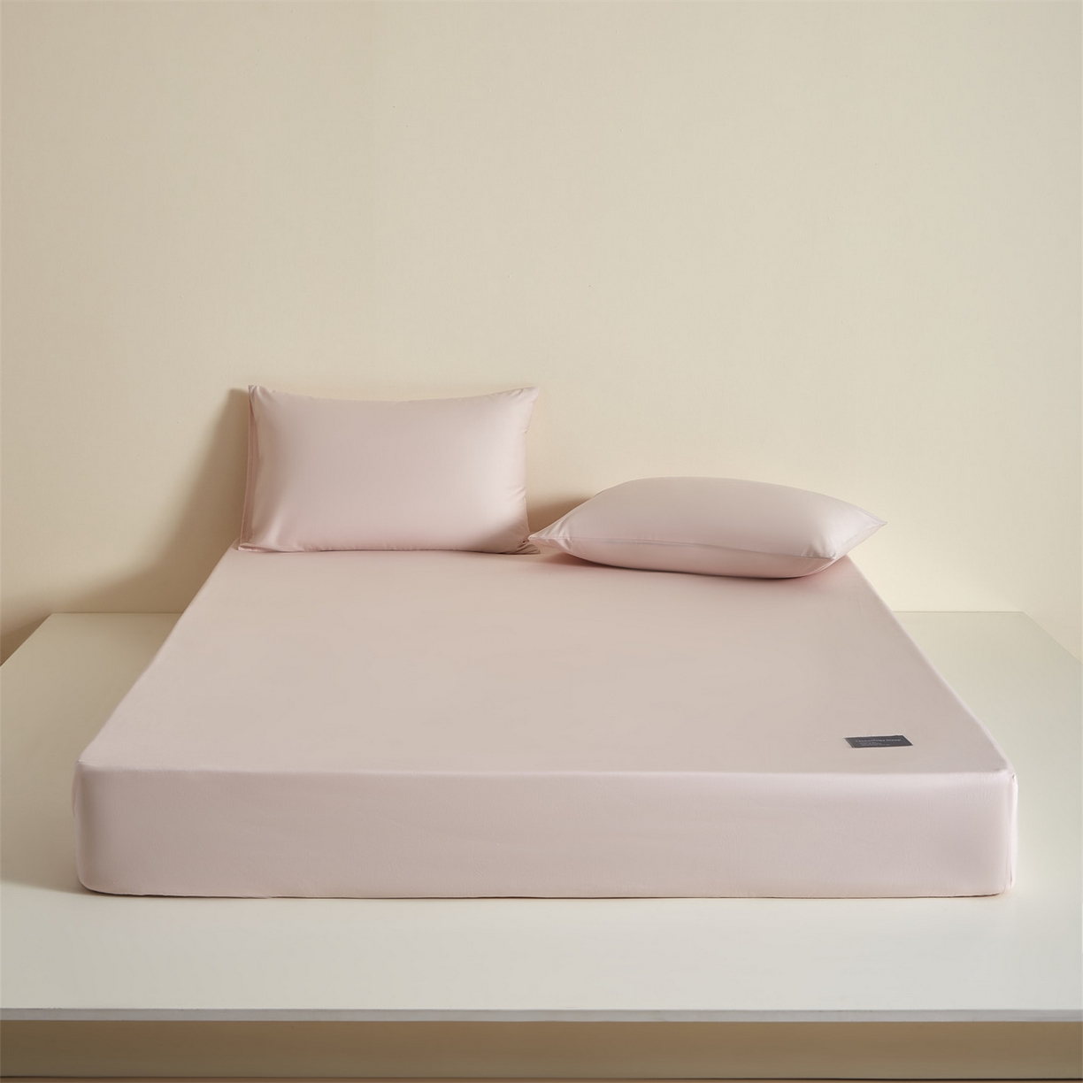 优眠坊 2026新款13372简约全棉贴标床笠单件新款纯棉床垫保护罩纯色床套防尘罩三件套-至朴系列 至朴-晨曦粉