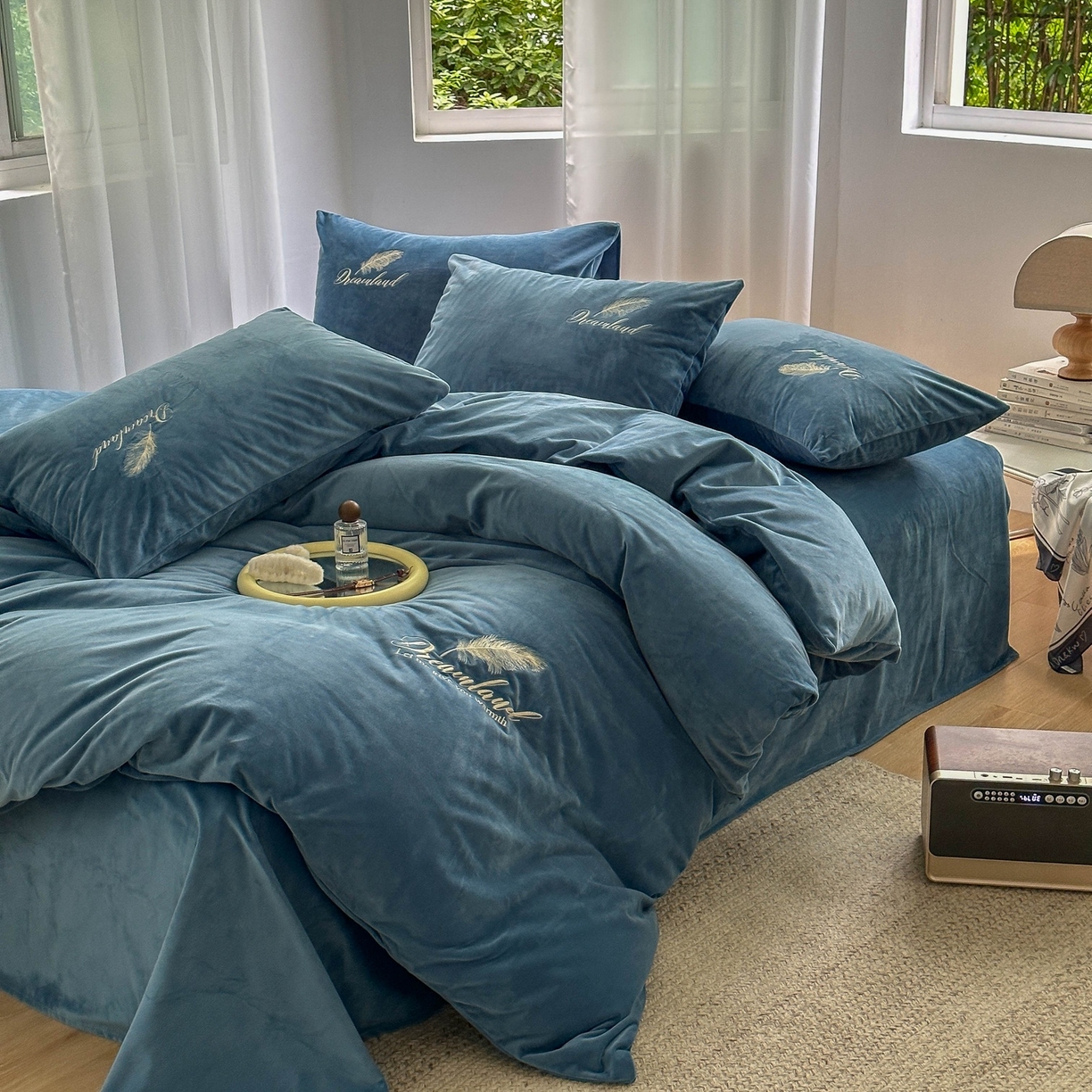 91家纺网 家纺一手货源 找家纺 （总）爱彼家纺 2026新款羽毛水晶绒四件套-系列四