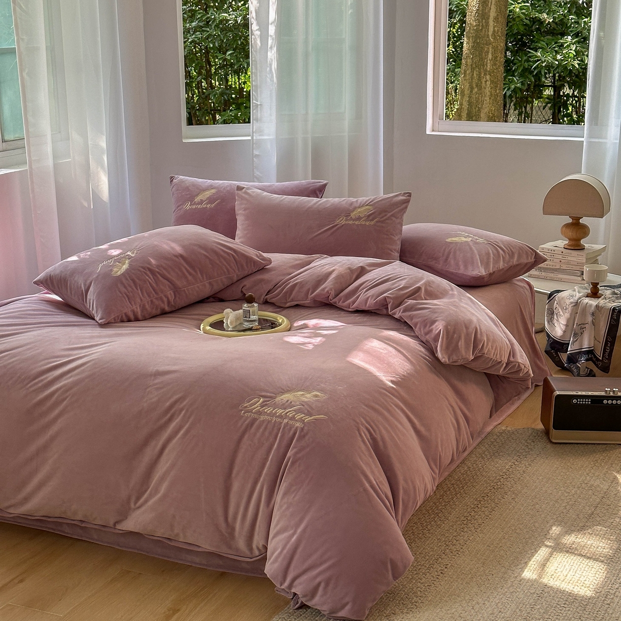 91家纺网 家纺一手货源 找家纺 （总）爱彼家纺 2026新款羽毛水晶绒四件套-系列四