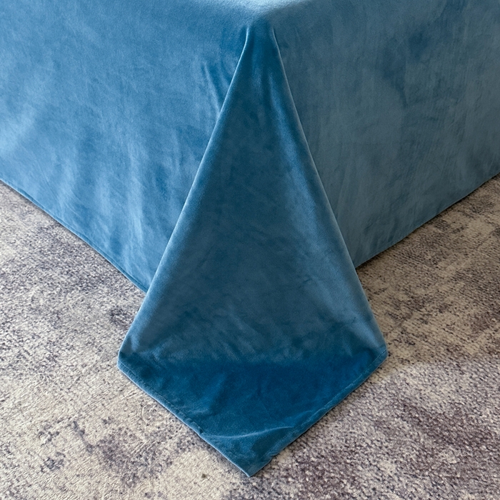 91家纺网 家纺一手货源 找家纺 爱彼家纺 2026新款简约水晶绒四件套羽毛-系列三 羽毛-宝蓝