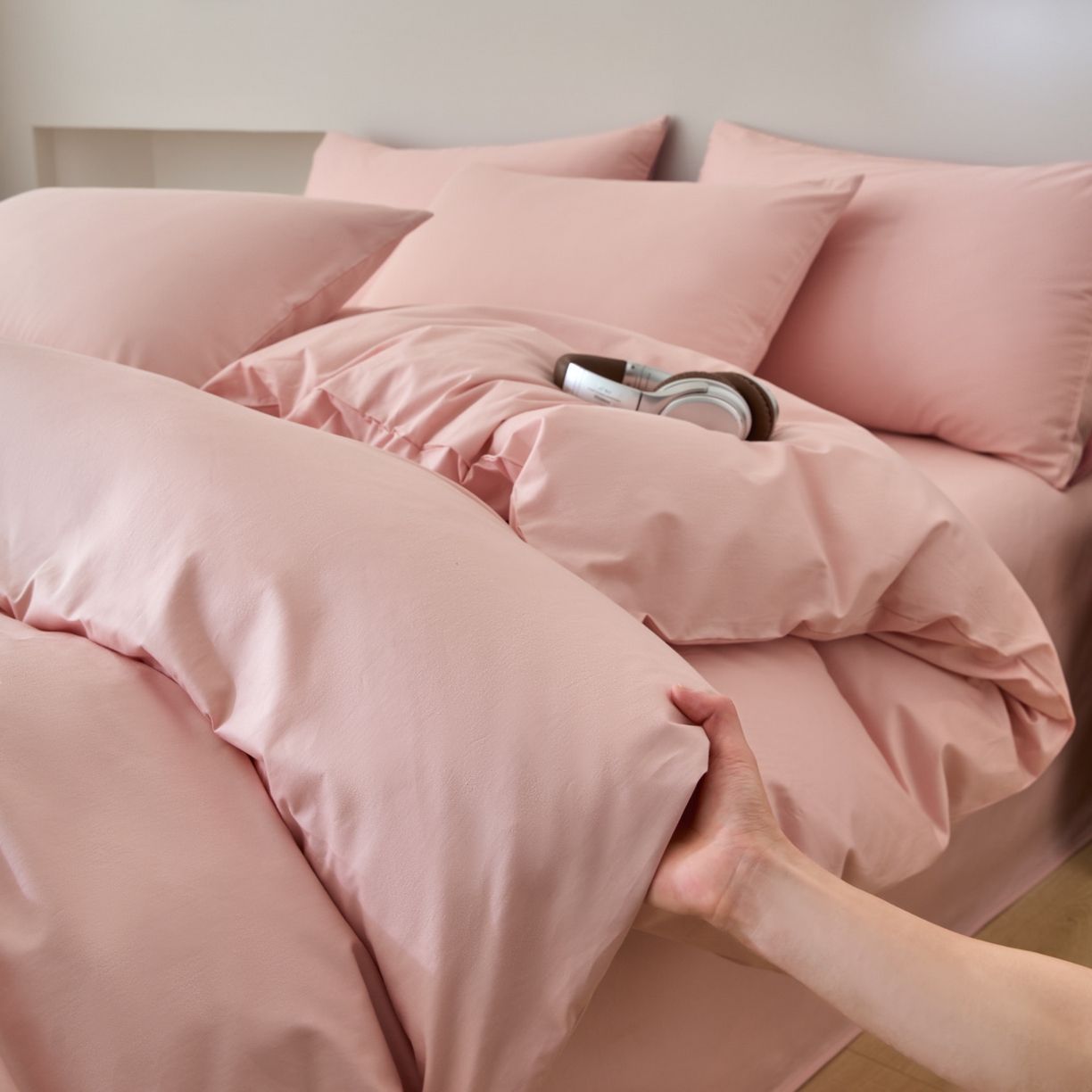 91家纺网 家纺一手货源 找家纺 泽西家纺+V17798841158发大图 2026新品A类全棉13376简约纯色双拼全棉四件套单被套枕套三件套 浅喜粉