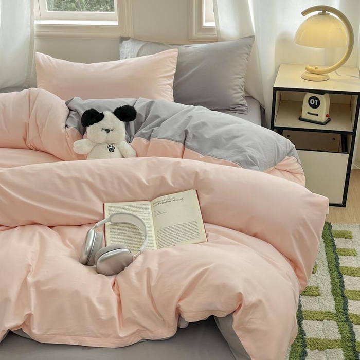 91家纺网 家纺一手货源 找家纺 泽西家纺+V17798841158发大图 2026新品A类全棉13376简约纯色双拼全棉四件套单被套枕套三件套 樱粉+深灰