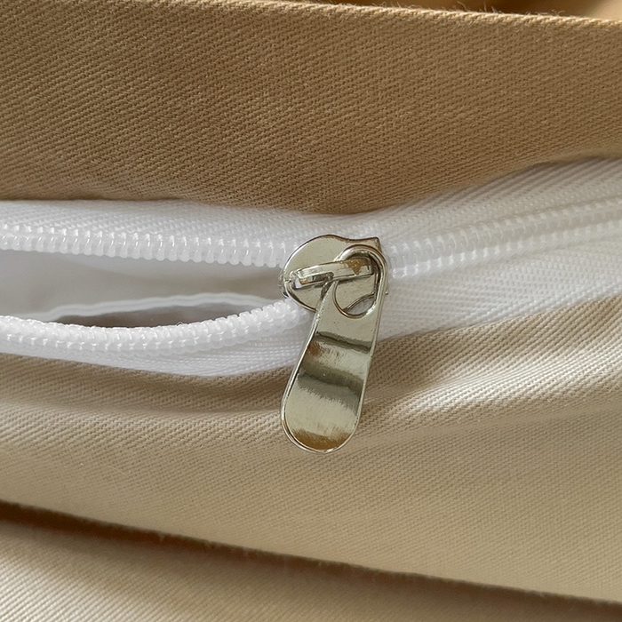 91家纺网 家纺一手货源 找家纺 泽西家纺+V17798841158发大图 2026新品A类全棉13376简约纯色双拼全棉四件套单被套枕套三件套 焦糖+卡其