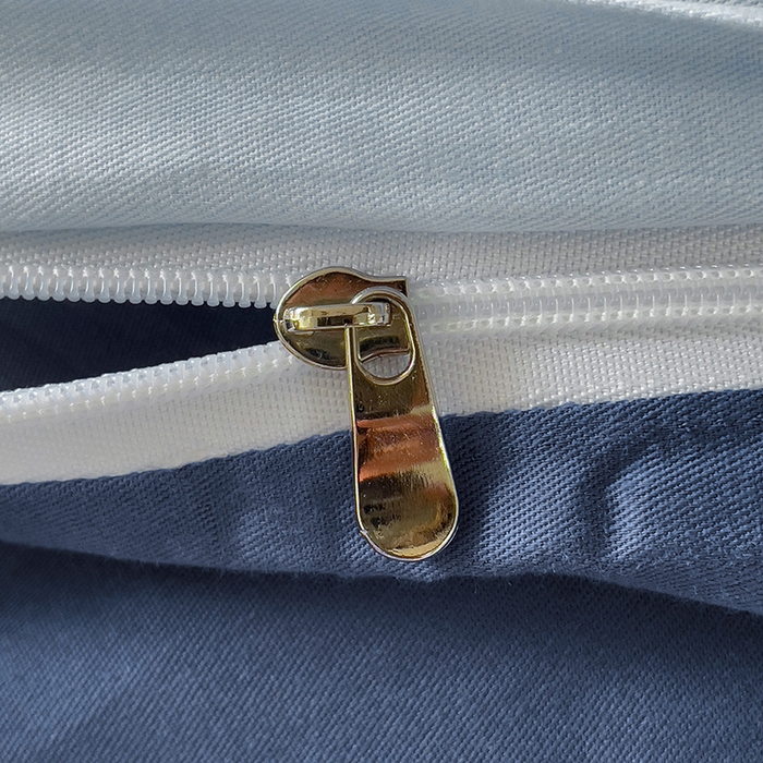 91家纺网 家纺一手货源 找家纺 泽西家纺+V17798841158发大图 2026新品A类全棉13376简约纯色双拼全棉四件套单被套枕套三件套 浅蓝+深蓝