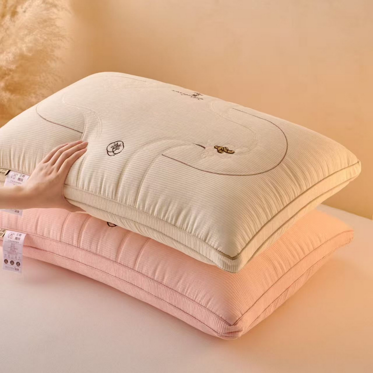 91家纺网 家纺一手货源 找家纺 （总）剑桥枕业 2025新款姜暖绒立体热熔枕头秋冬款枕芯高枕