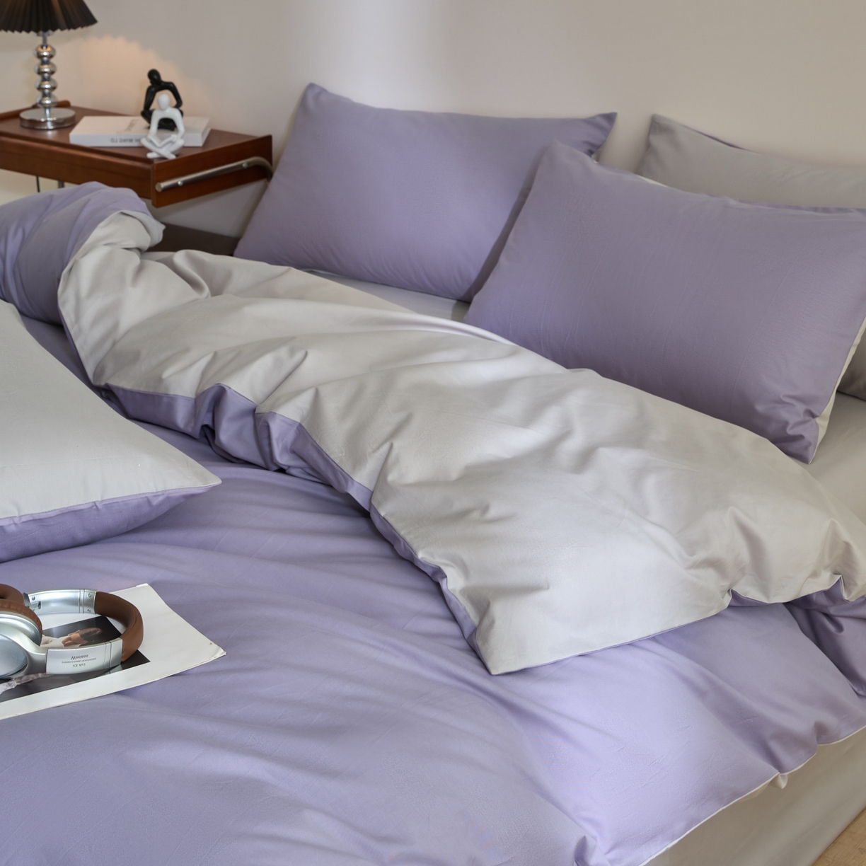 91家纺网 家纺一手货源 找家纺 泽西家纺+V17798841158发大图 2026新品A类全棉13376简约纯色双拼全棉四件套单被套枕套三件套 香芋紫+银河灰