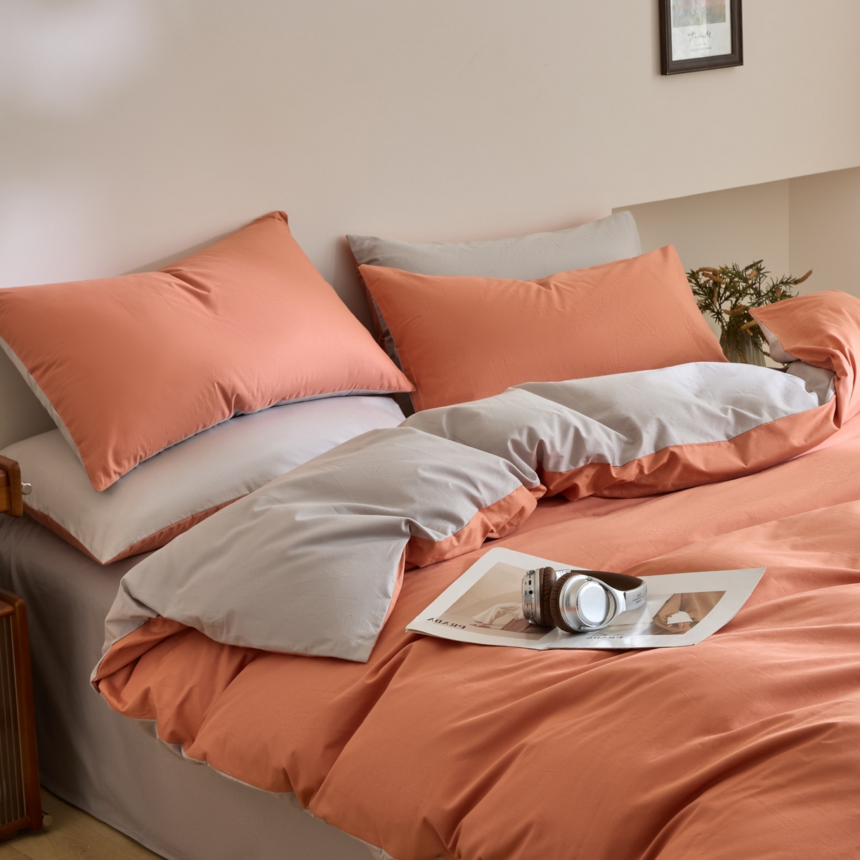 91家纺网 家纺一手货源 找家纺 泽西家纺+V17798841158发大图 2026新品A类全棉13376简约纯色双拼全棉四件套单被套枕套三件套 西柚橙+银河灰