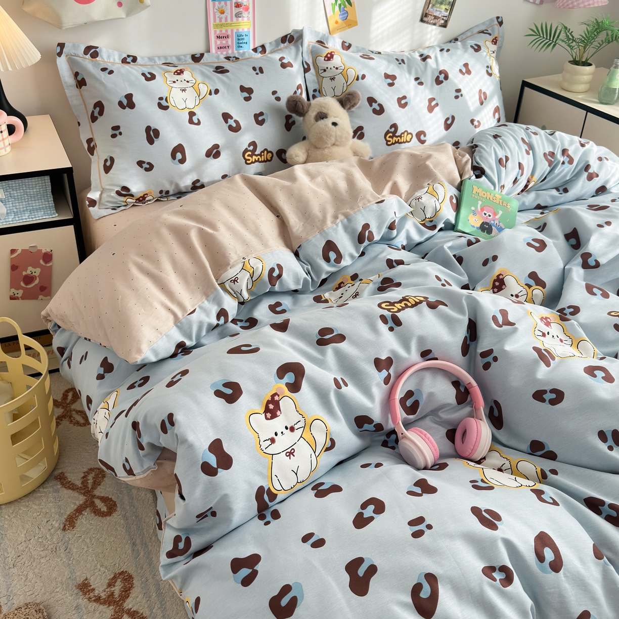 91家纺网 家纺一手货源 找家纺 乐童家纺 2026新款全棉网红直播爆款吊边一字绣工艺款四件套 豹纹奶喵-蓝