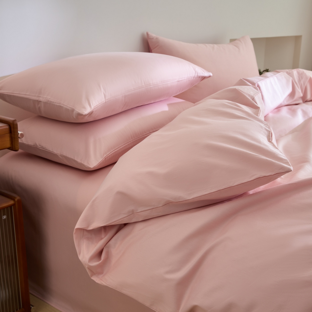 91家纺网 家纺一手货源 找家纺 泽西家纺+V17798841158发大图 2026新品A类全棉13376简约纯色双拼全棉四件套单被套枕套三件套 浅喜粉