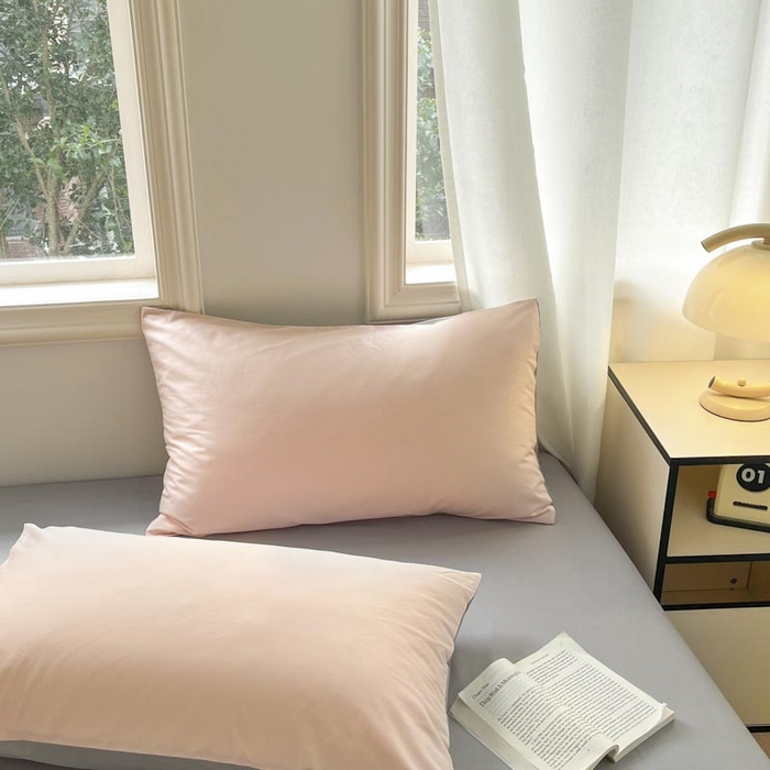 91家纺网 家纺一手货源 找家纺 泽西家纺+V17798841158发大图 2026新品A类全棉13376简约纯色双拼全棉四件套单被套枕套三件套 樱粉+深灰