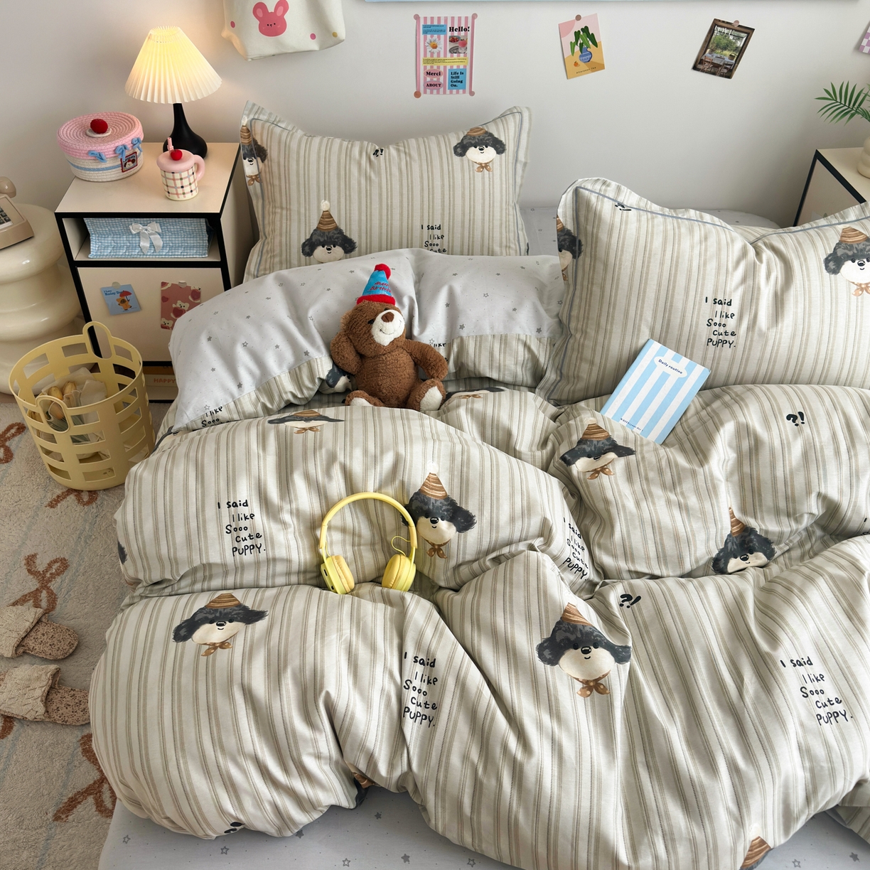 91家纺网 家纺一手货源 找家纺 乐童家纺 2026新款全棉网红直播爆款吊边一字绣工艺款四件套 帽子柯基