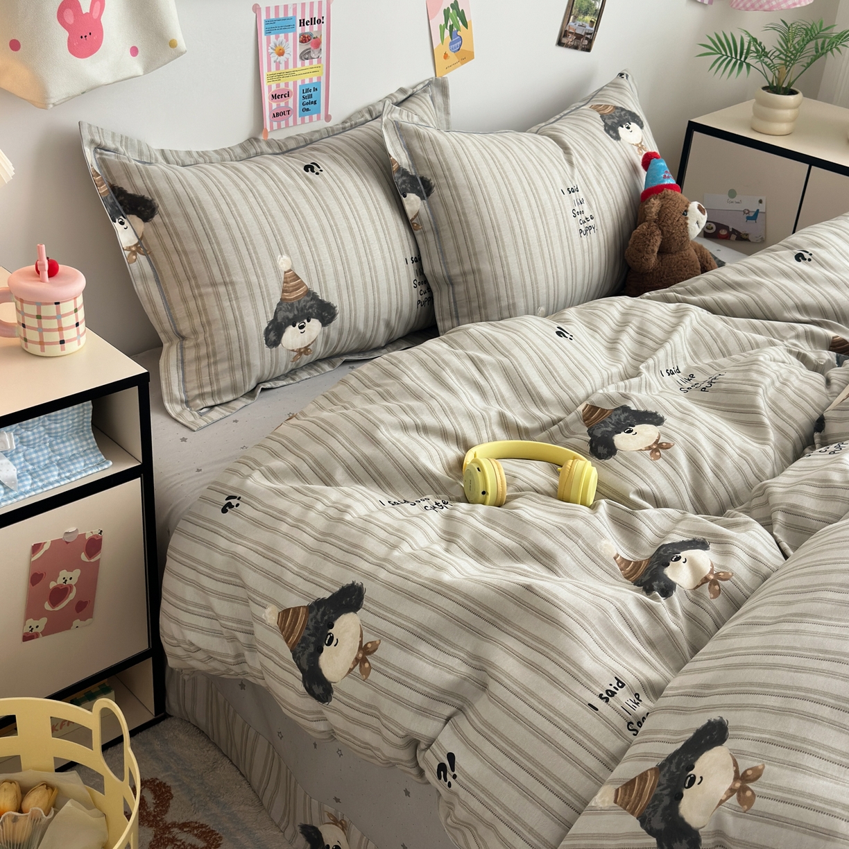 91家纺网 家纺一手货源 找家纺 乐童家纺 2026新款全棉网红直播爆款吊边一字绣工艺款四件套 帽子柯基