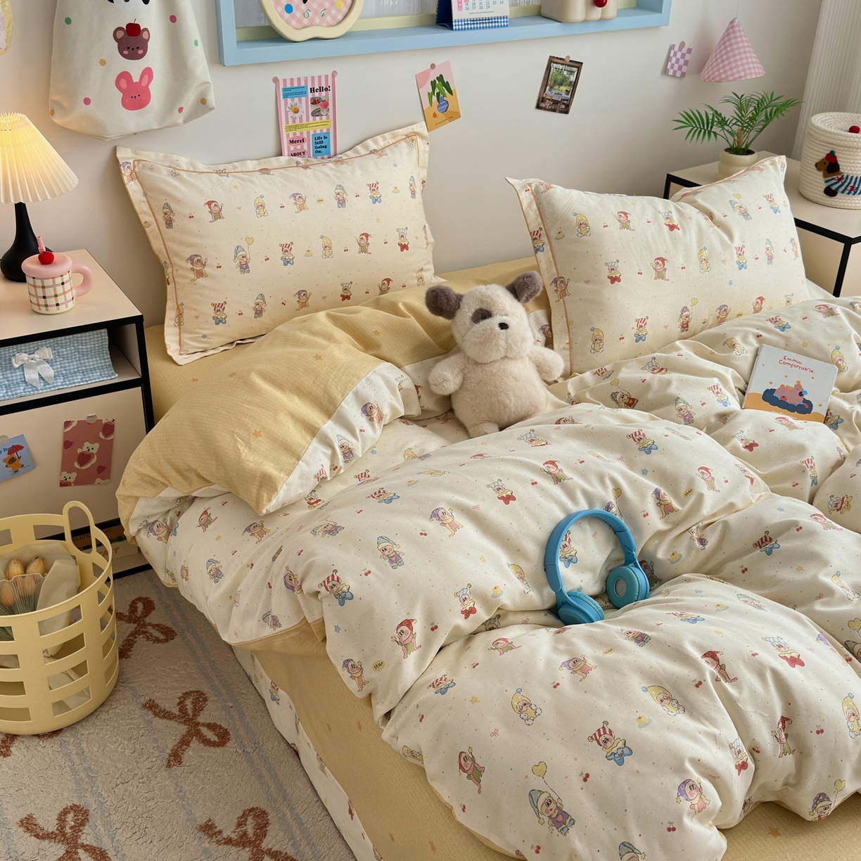 91家纺网 家纺一手货源 找家纺 乐童家纺 2026新款全棉网红直播爆款吊边一字绣工艺款四件套 梦幻童乡