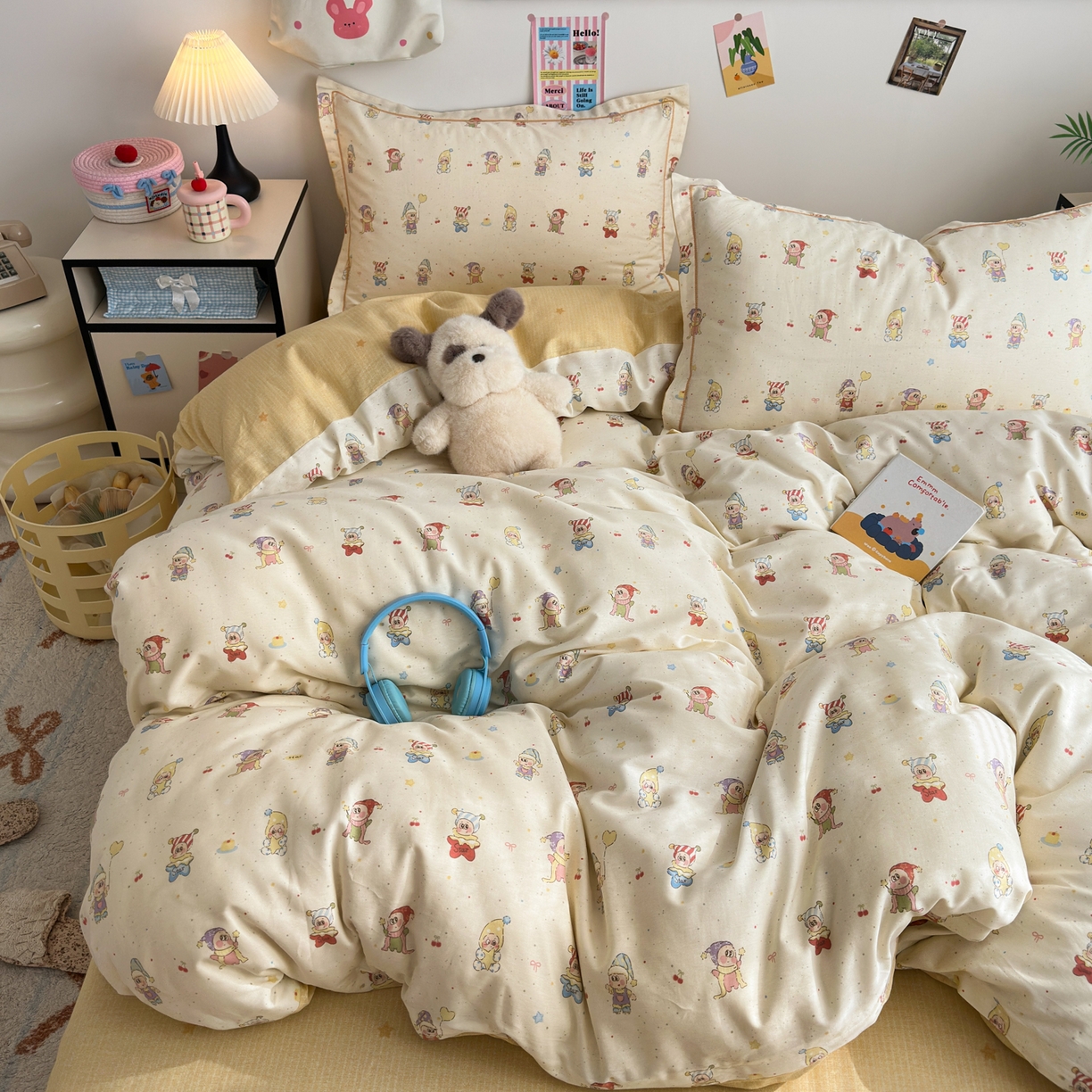 91家纺网 家纺一手货源 找家纺 乐童家纺 2026新款全棉网红直播爆款吊边一字绣工艺款四件套 梦幻童乡