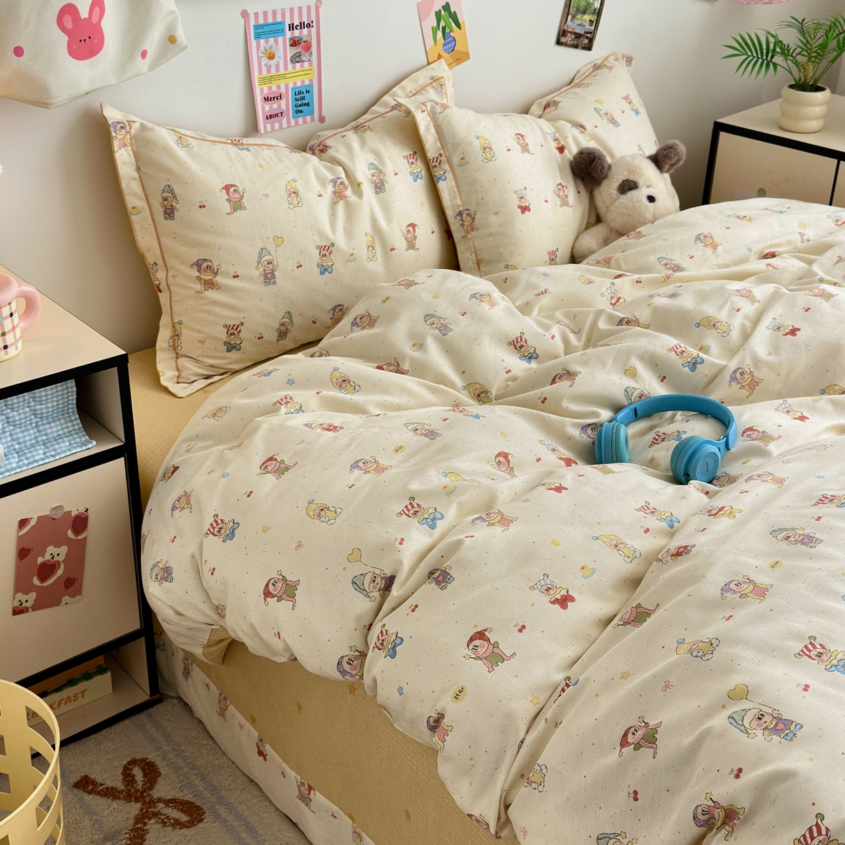 91家纺网 家纺一手货源 找家纺 乐童家纺 2026新款全棉网红直播爆款吊边一字绣工艺款四件套 梦幻童乡