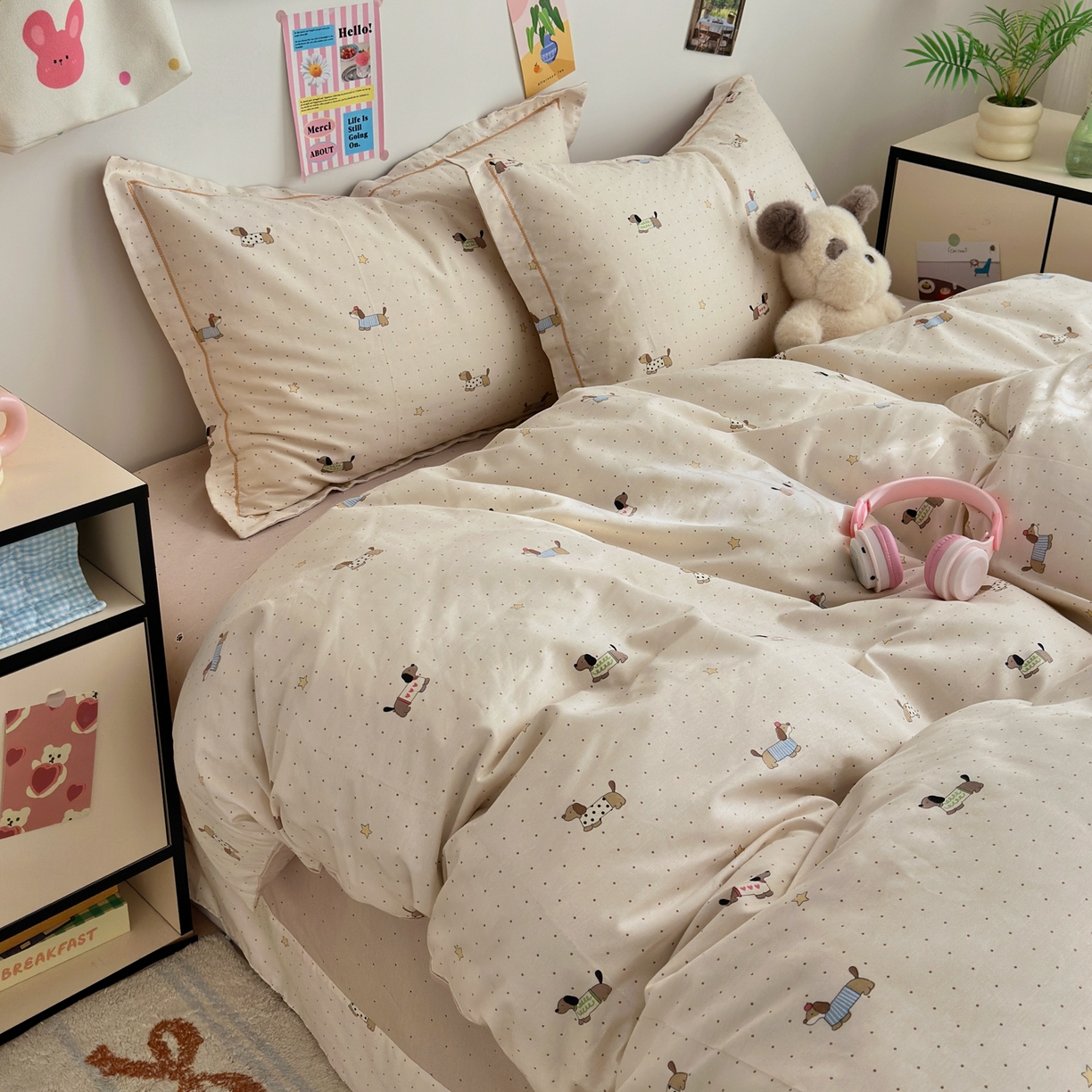 91家纺网 家纺一手货源 找家纺 乐童家纺 2026新款全棉网红直播爆款吊边一字绣工艺款四件套 星星柯基