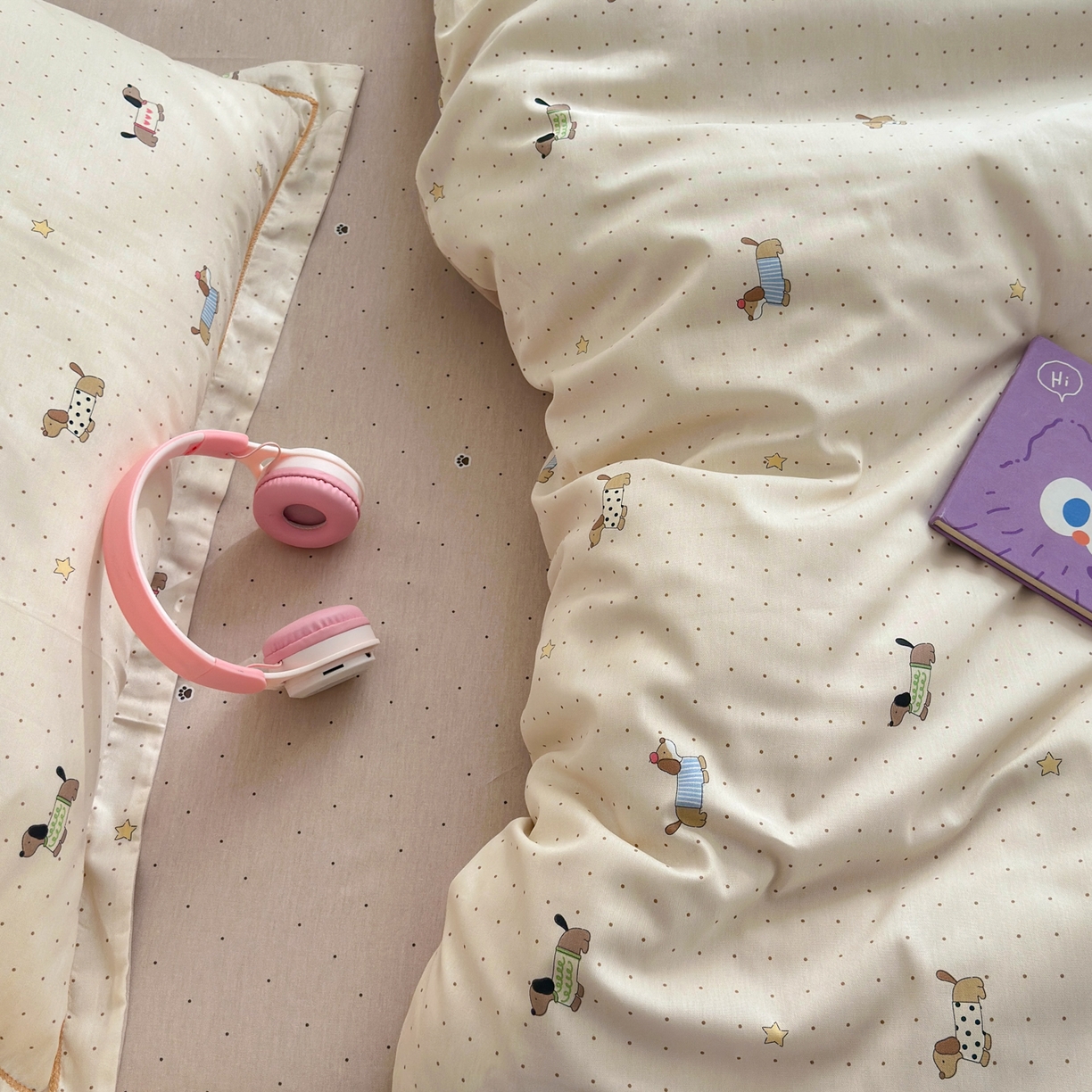 91家纺网 家纺一手货源 找家纺 乐童家纺 2026新款全棉网红直播爆款吊边一字绣工艺款四件套 星星柯基