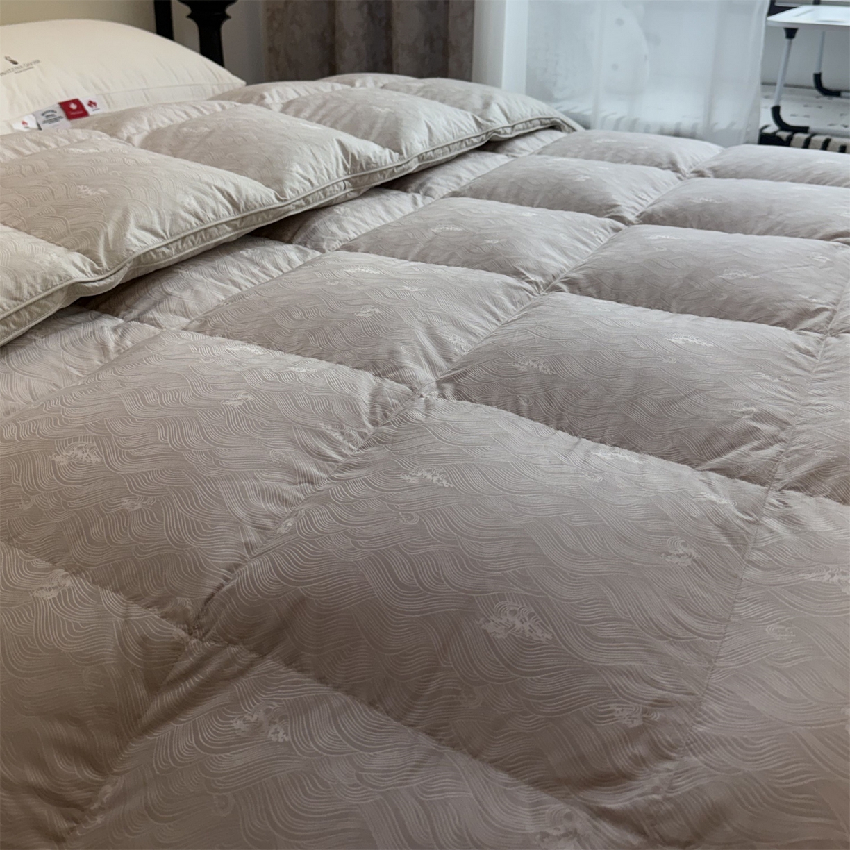 91家纺网 家纺一手货源 找家纺 御眠纺 2026新款高精密单层羽绒被壳 浪潮灰