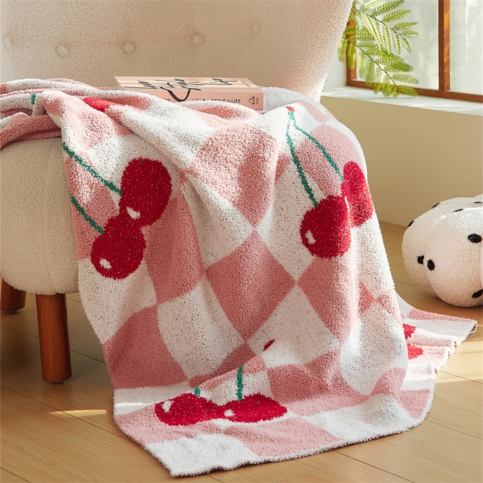 91家纺网 家纺一手货源 找家纺 （总）暖绵绵 2025新款半边绒小樱桃毛毯 新品樱洛系列（最低零售价：173元）