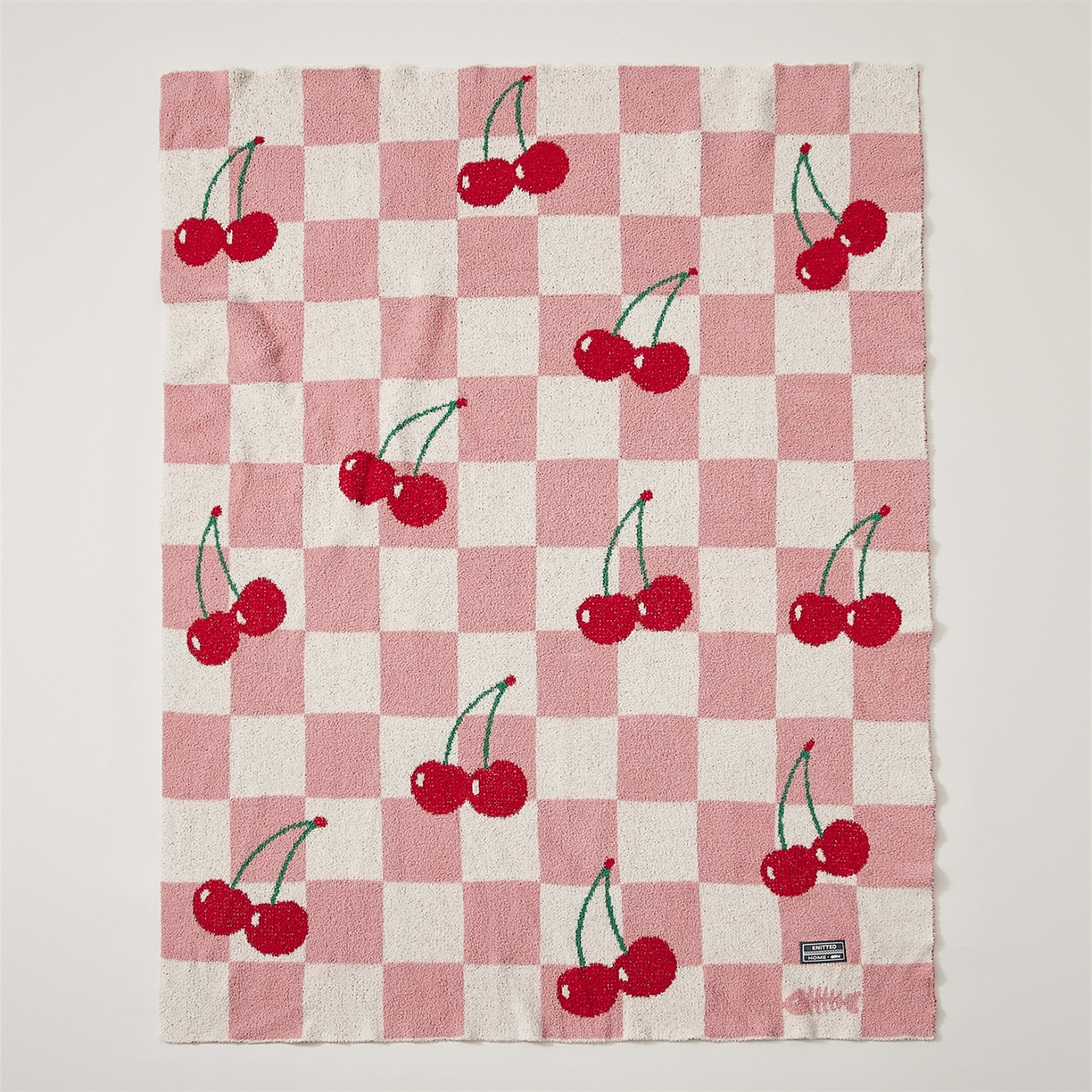 91家纺网 家纺一手货源 找家纺 暖绵绵 2025新款半边绒小樱桃毛毯 新品樱洛系列  （最低零售价：173元） 樱洛粉色