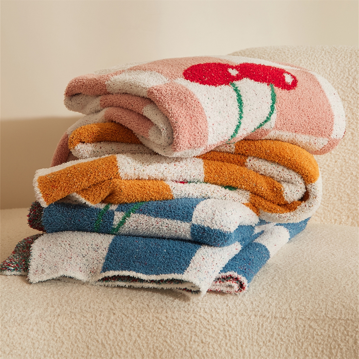 暖绵绵 2025新款半边绒小樱桃毛毯 新品樱洛系列 （最低零售价：173元） 组合图