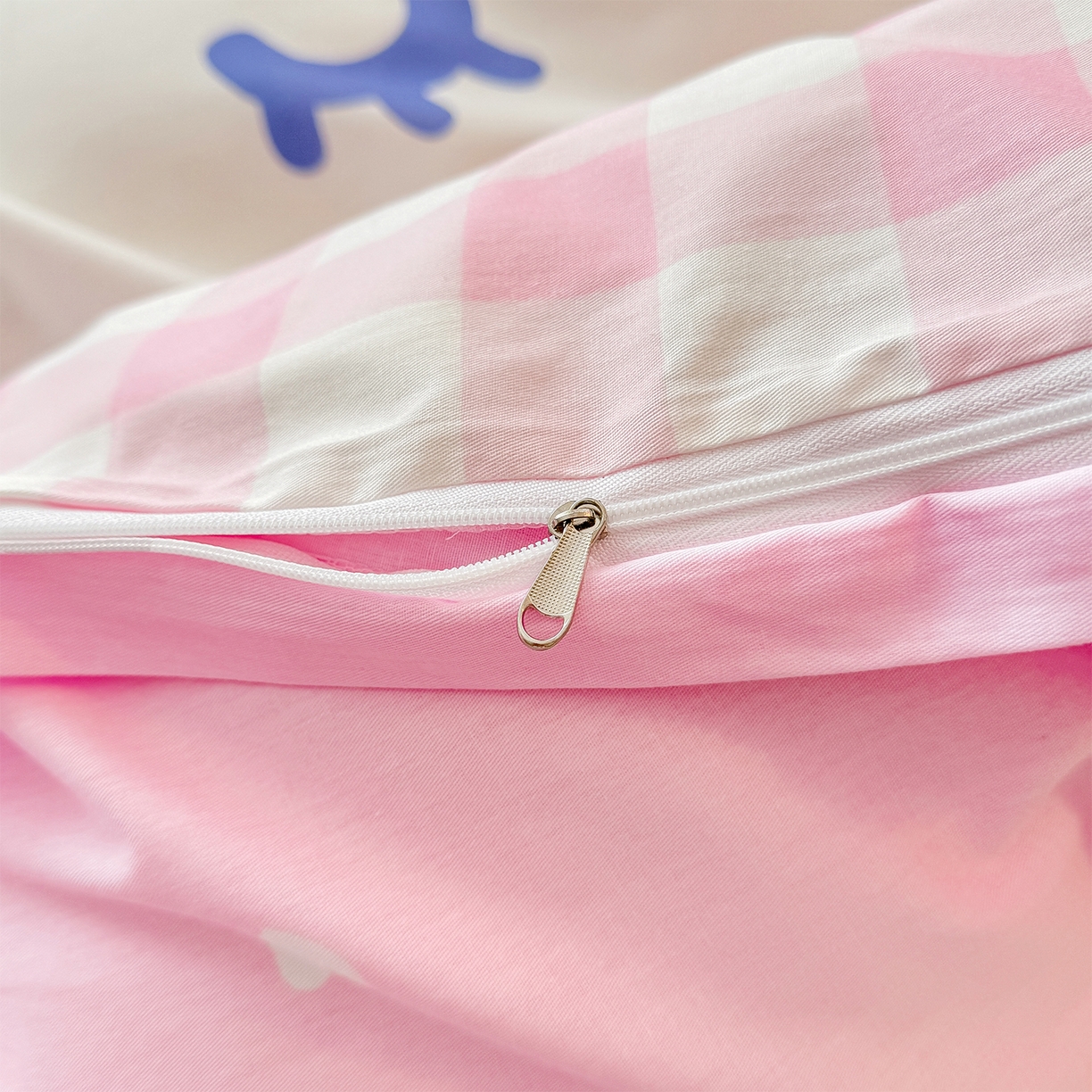 91家纺网 家纺一手货源 找家纺 玉元坊 2025新款正版授权三丽鸥系列全棉纯棉三四件套 基础款 俏皮凯蒂-基础款