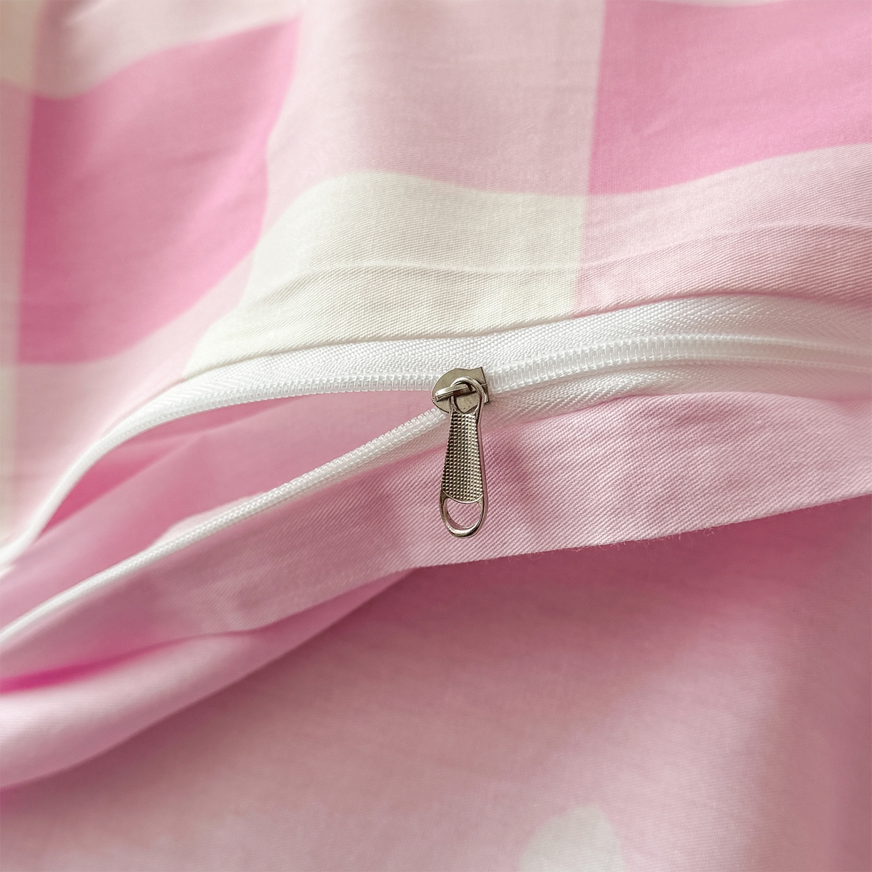 91家纺网 家纺一手货源 找家纺 玉元坊 2025新款正版授权三丽鸥系列全棉纯棉三四件套 基础款 格子库洛米-基础款