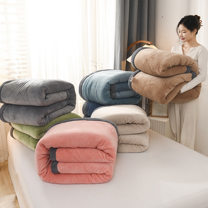 91家纺网 家纺一手货源 找家纺 恋绒家纺 2025新款三层牛奶绒夹棉毛毯复合盖毯直播外贸毯子 咖啡色