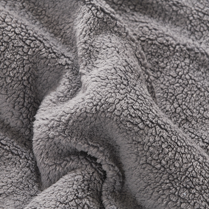 91家纺网 家纺一手货源 找家纺 恋绒家纺 2025新款三层牛奶绒夹棉毛毯复合盖毯直播外贸毯子 咖啡色