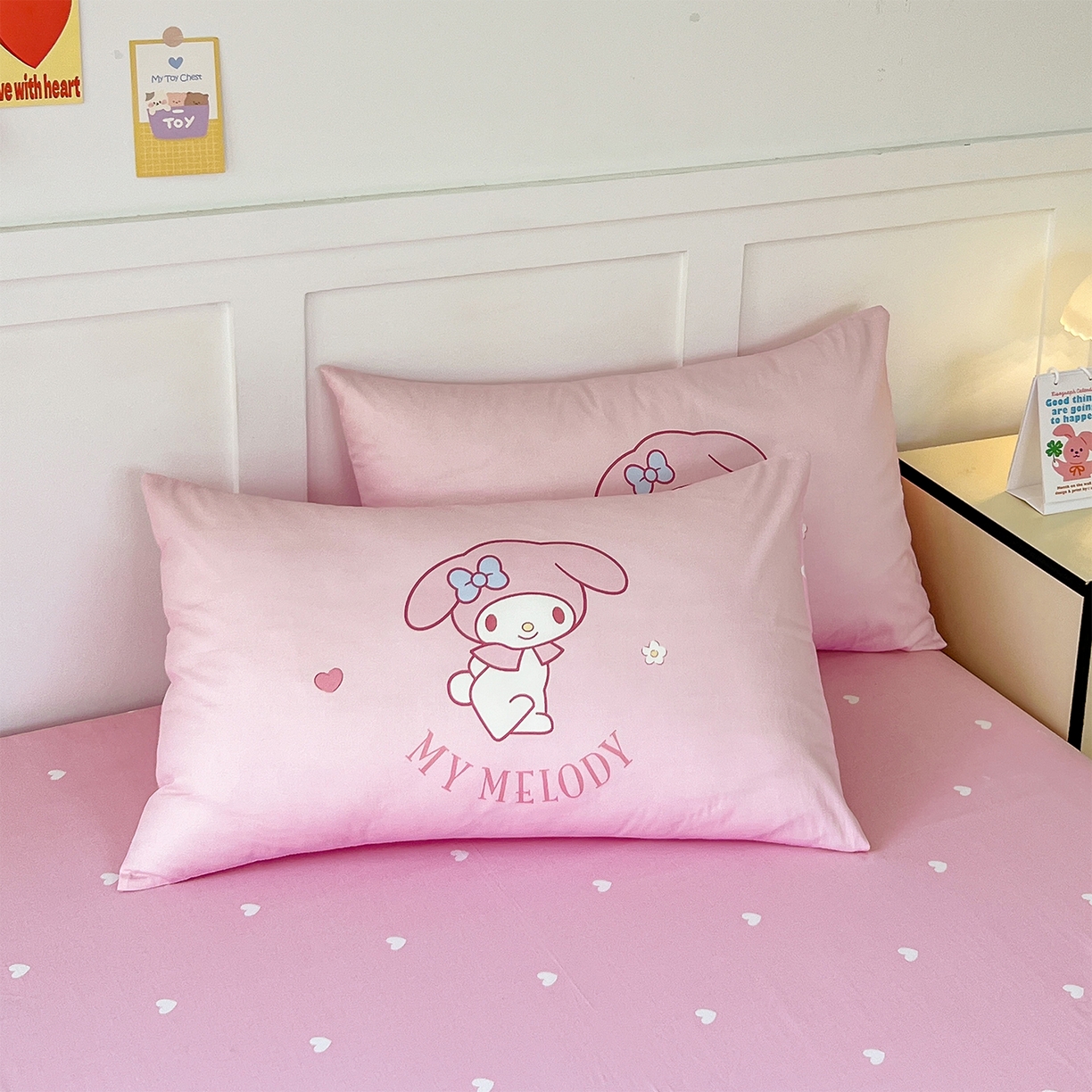 91家纺网 家纺一手货源 找家纺 玉元坊 2025新款正版授权三丽鸥系列全棉纯棉三四件套 基础款 粉兔草莓-基础款